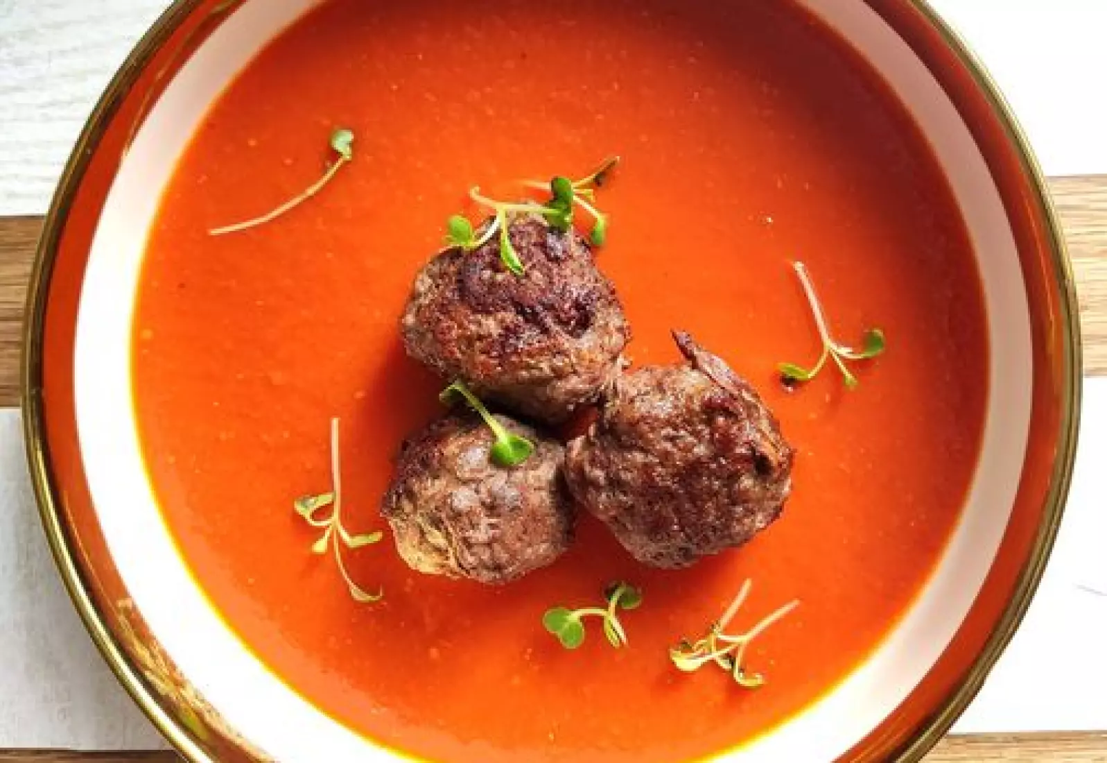 Rajská omáčka s masovými koulemi